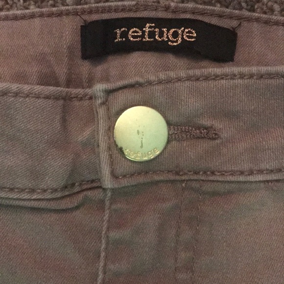 💥SALE💥 🔴2/$10 Refuge Light Mauve Skinny Jeans 8 - Picture 3 of 5